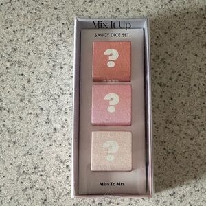 Miss to Mrs Mix It Up Saucy Dice Set